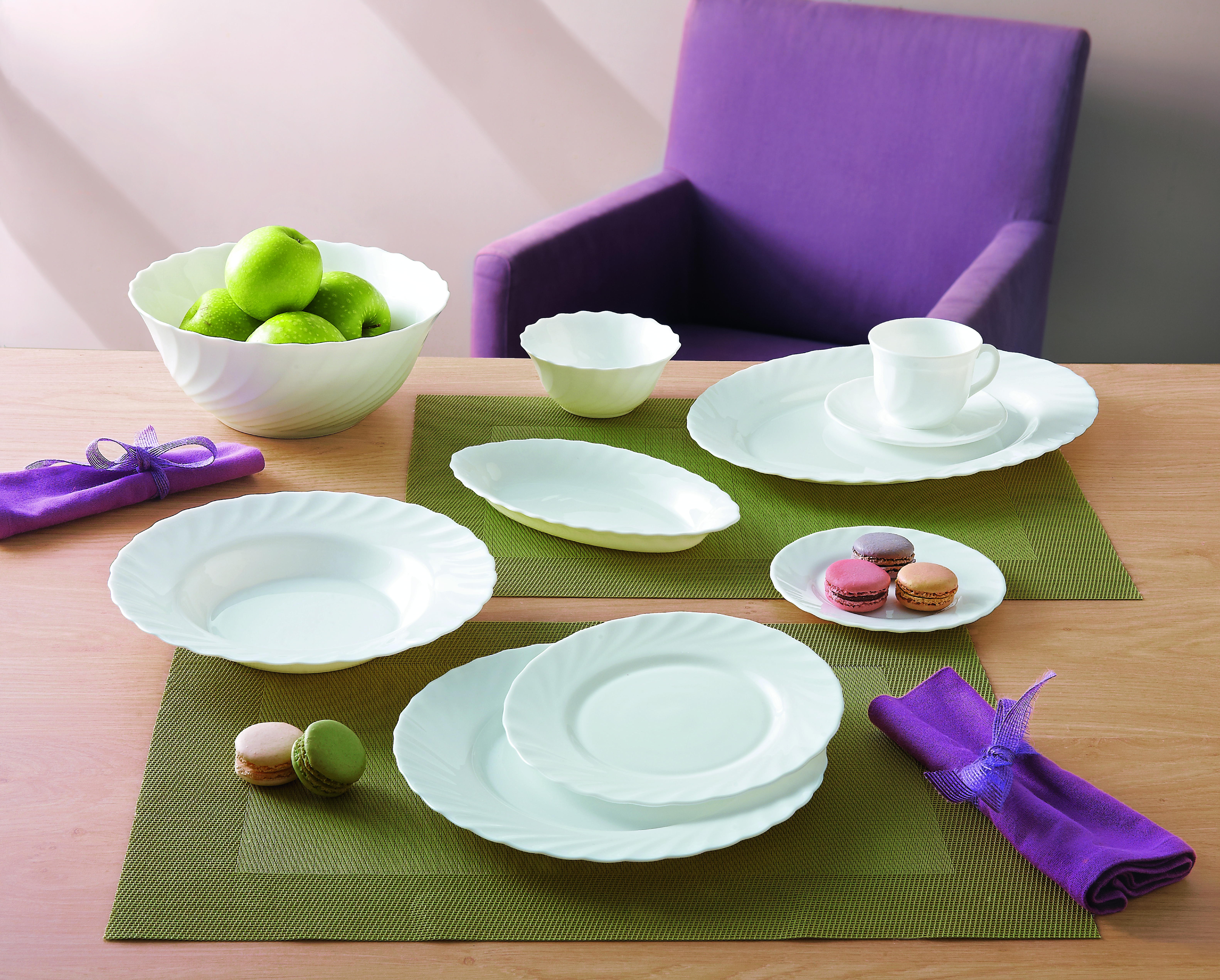 Trianon White Untertasse 14,5cm